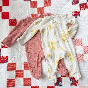 Carters sleepers/pajamas bundle - 3 mo - baby girl